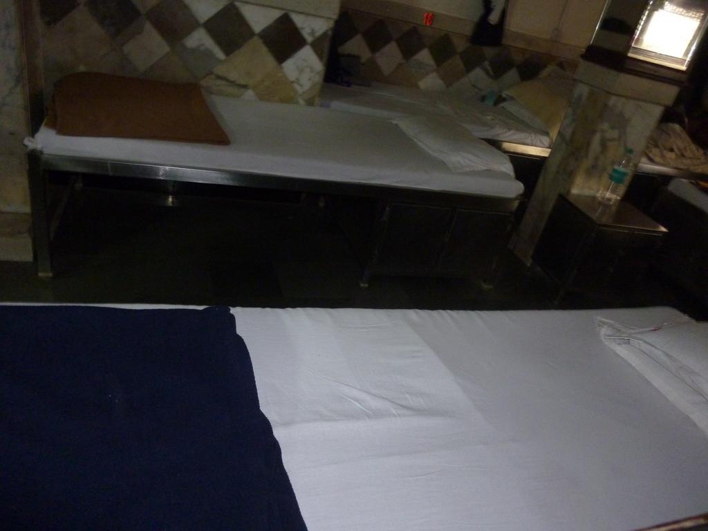 Yadgar Guest House Mumbai Exterior foto