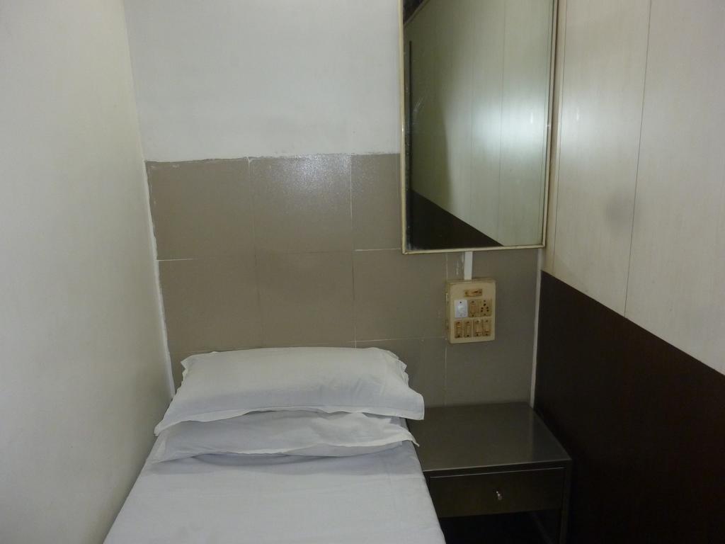 Yadgar Guest House Mumbai Exterior foto